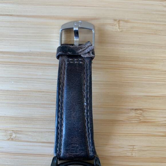 Timex Expedition Men's Indiglo Date Watch WR 50M Luminous Leather Band - Picture 6 of 8